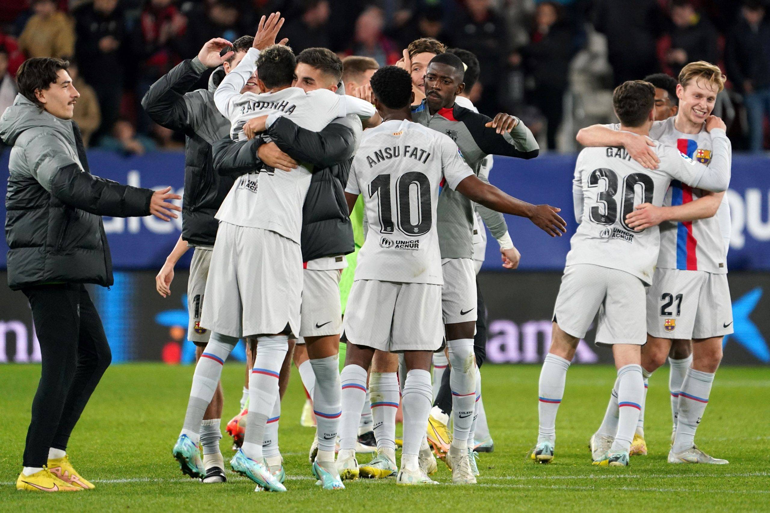 开云体育-莱万多夫斯基焦点对战，凯恩与90激战巴黎圣日耳曼分钟，比赛局势复杂胜负难料！的简单介绍-开云体育