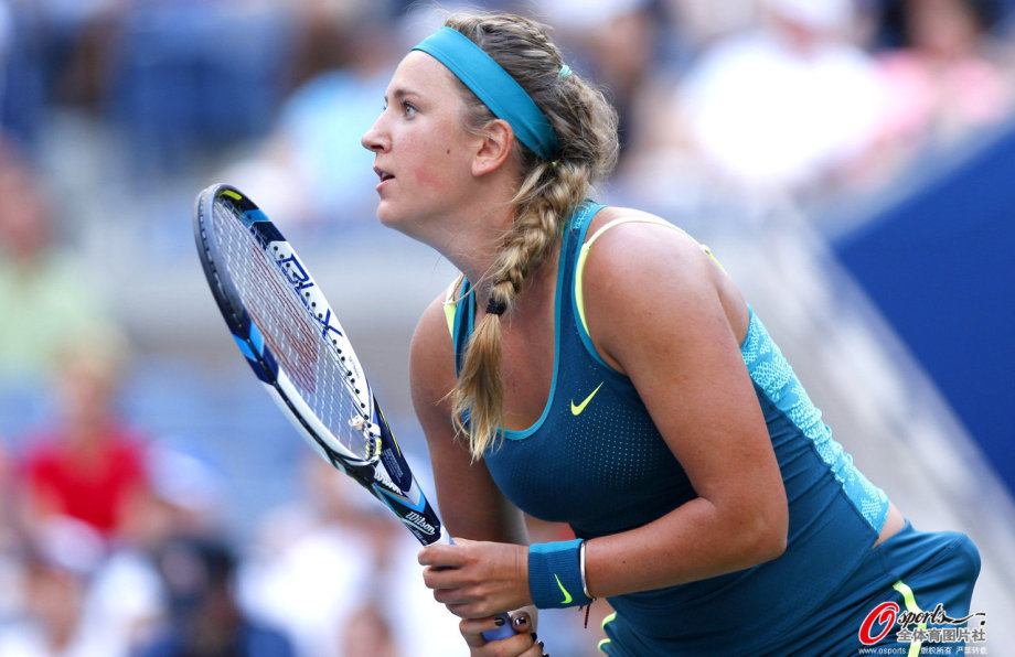 开云-锐不可当引发热议！，阿扎伦卡在德国队比赛中领先优势明显赢得满堂喝彩的简单介绍-开云